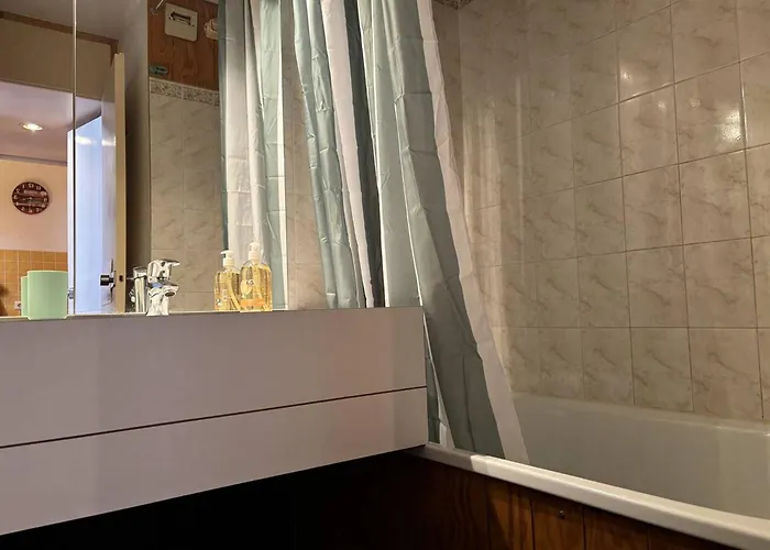 Apartment Divisible, Balcon Sud, Proche Telecabine - Fr-1-351-276 *